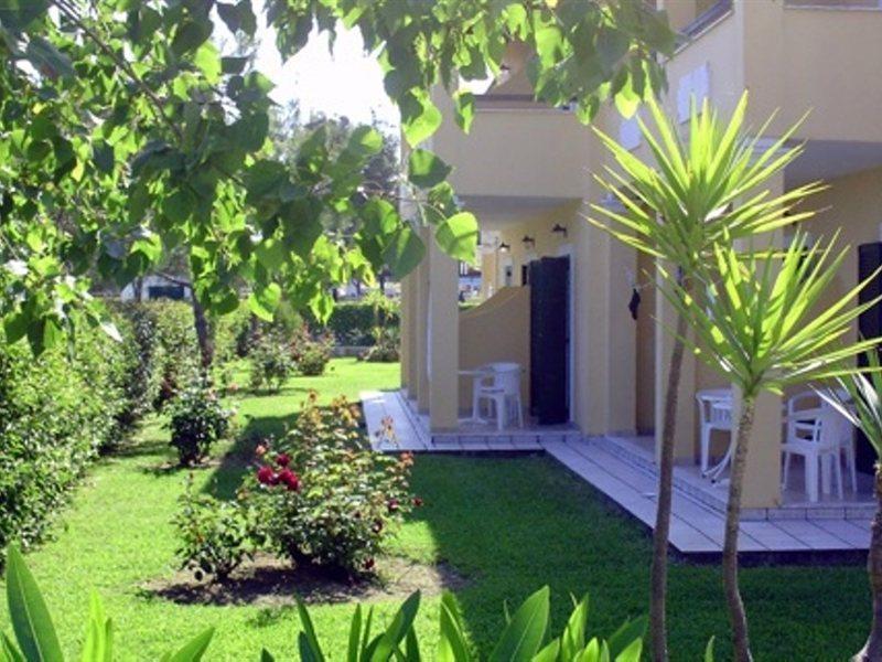 Matoula Aparthotel Acharavi  Exterior photo