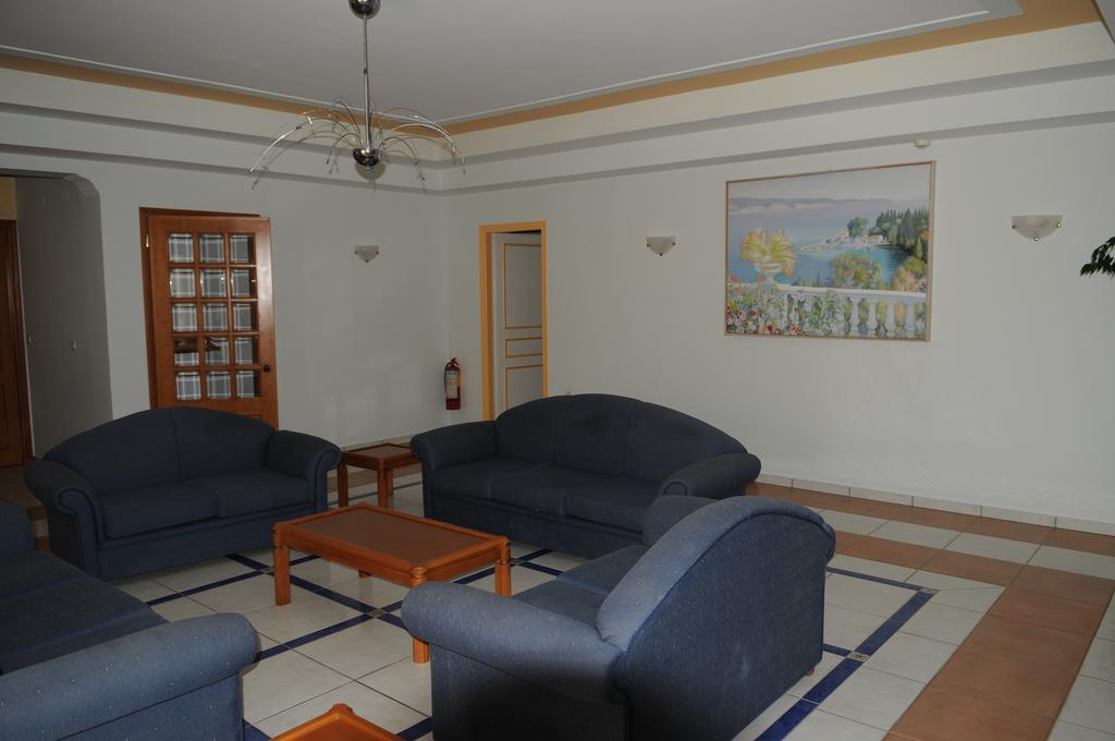 Matoula Aparthotel Acharavi  Exterior photo